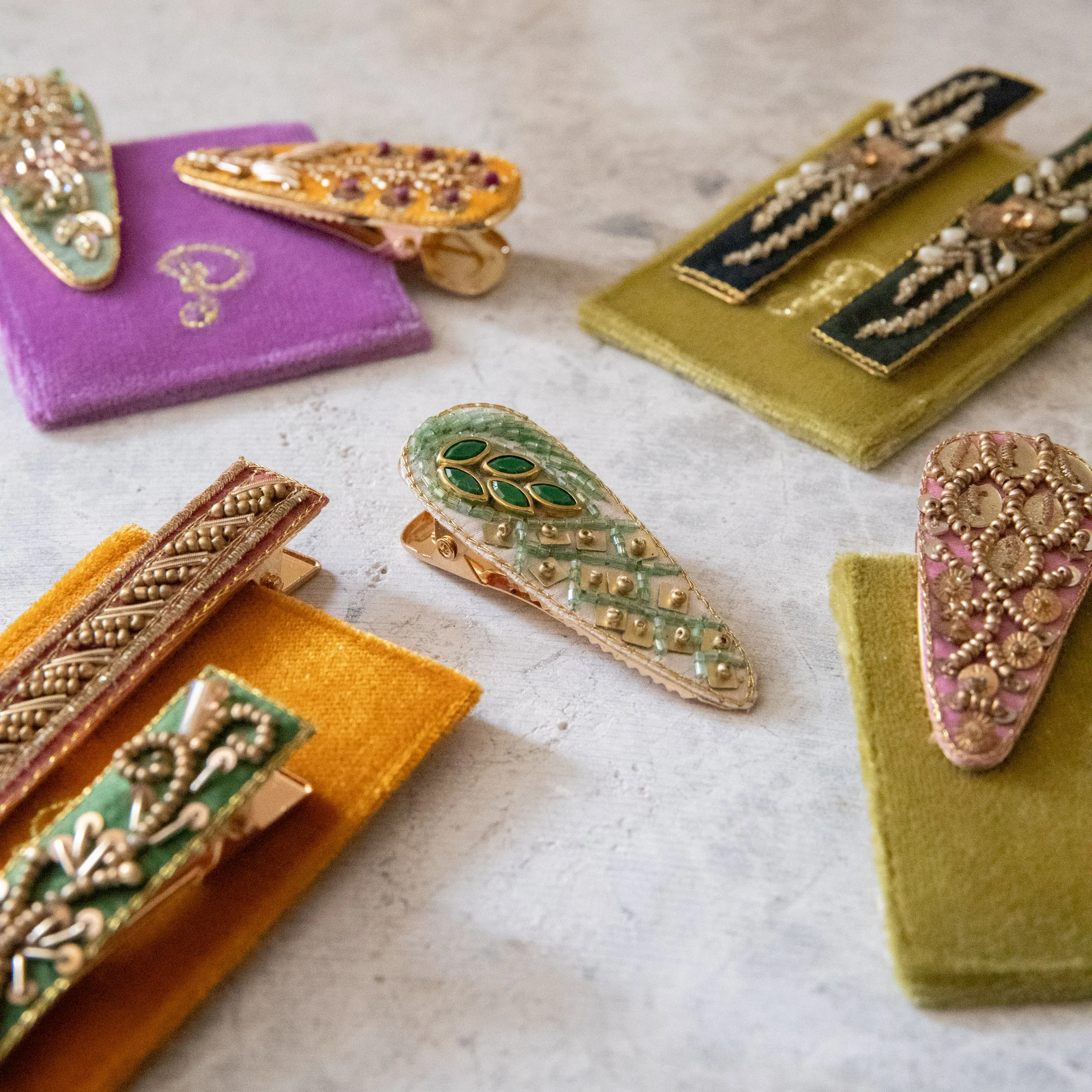 Powder Hair Slides