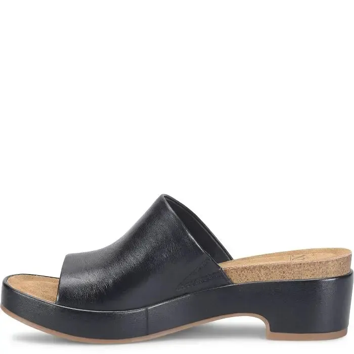 Women's Sofft Cass Leather Slide Sandal  Effortless Summer Style